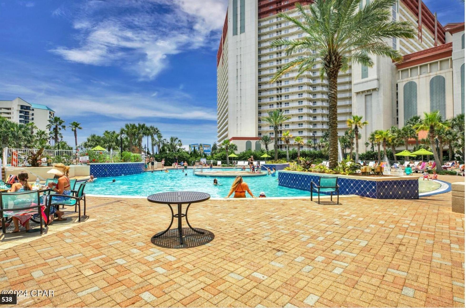 Luxury 4bd 3ba Ocean View Condo! Free Chairs & Umbrella Service! Panama City Beach
