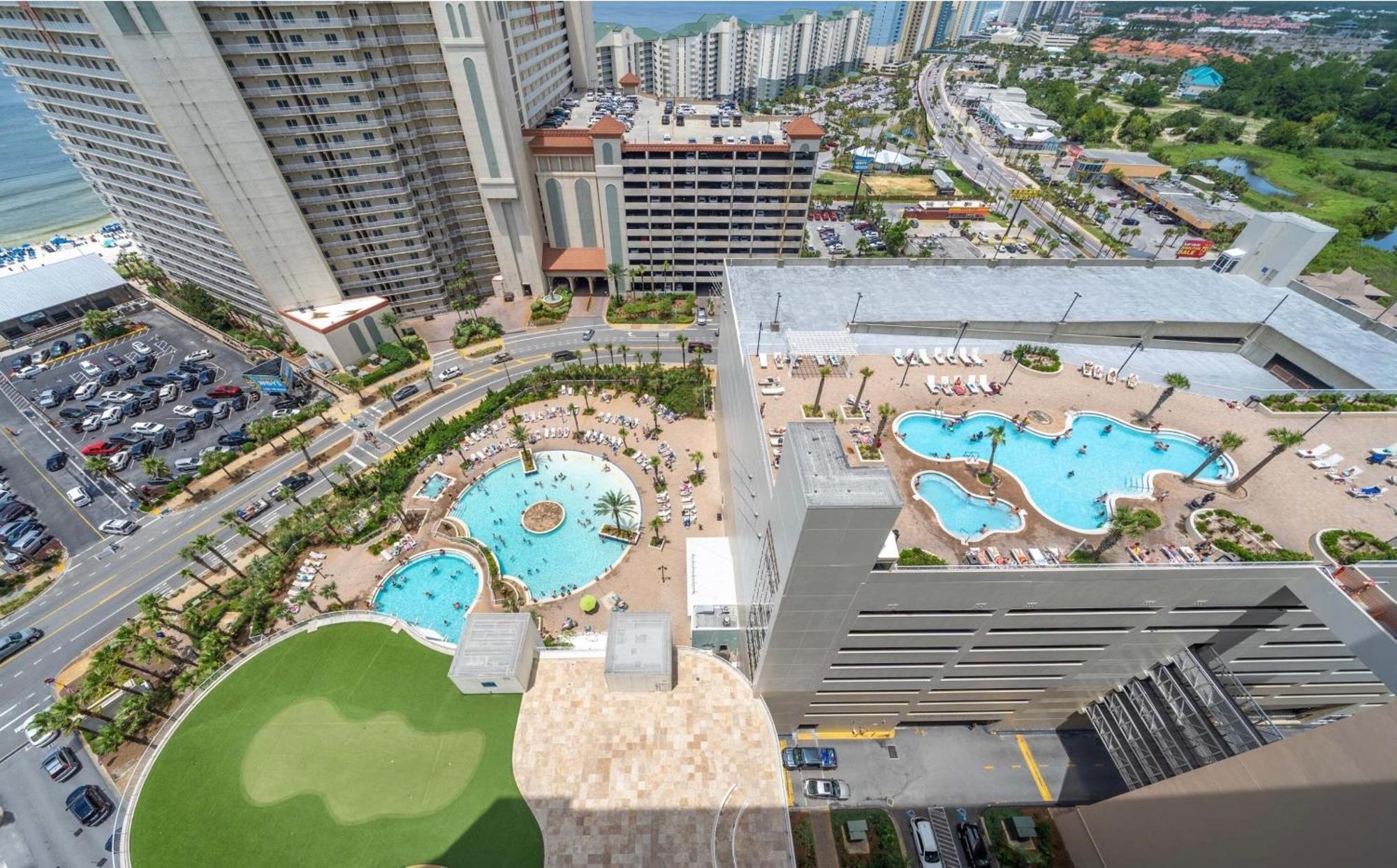 Apartment Luxury 4bd 3ba Ocean View Condo! Free Chairs & Umbrella Service!