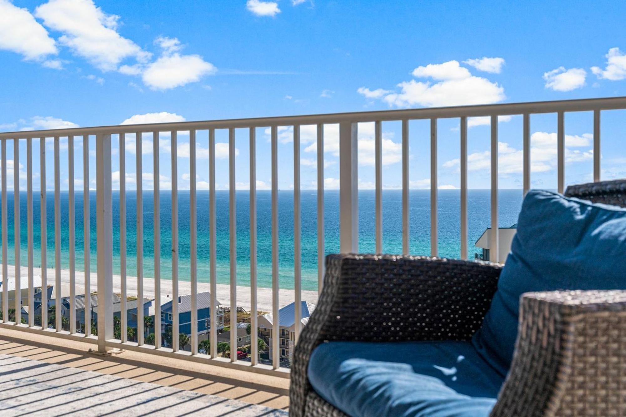 Luxury 4bd 3ba Ocean View Condo! Free Chairs & Umbrella Service! * Panama City Beach