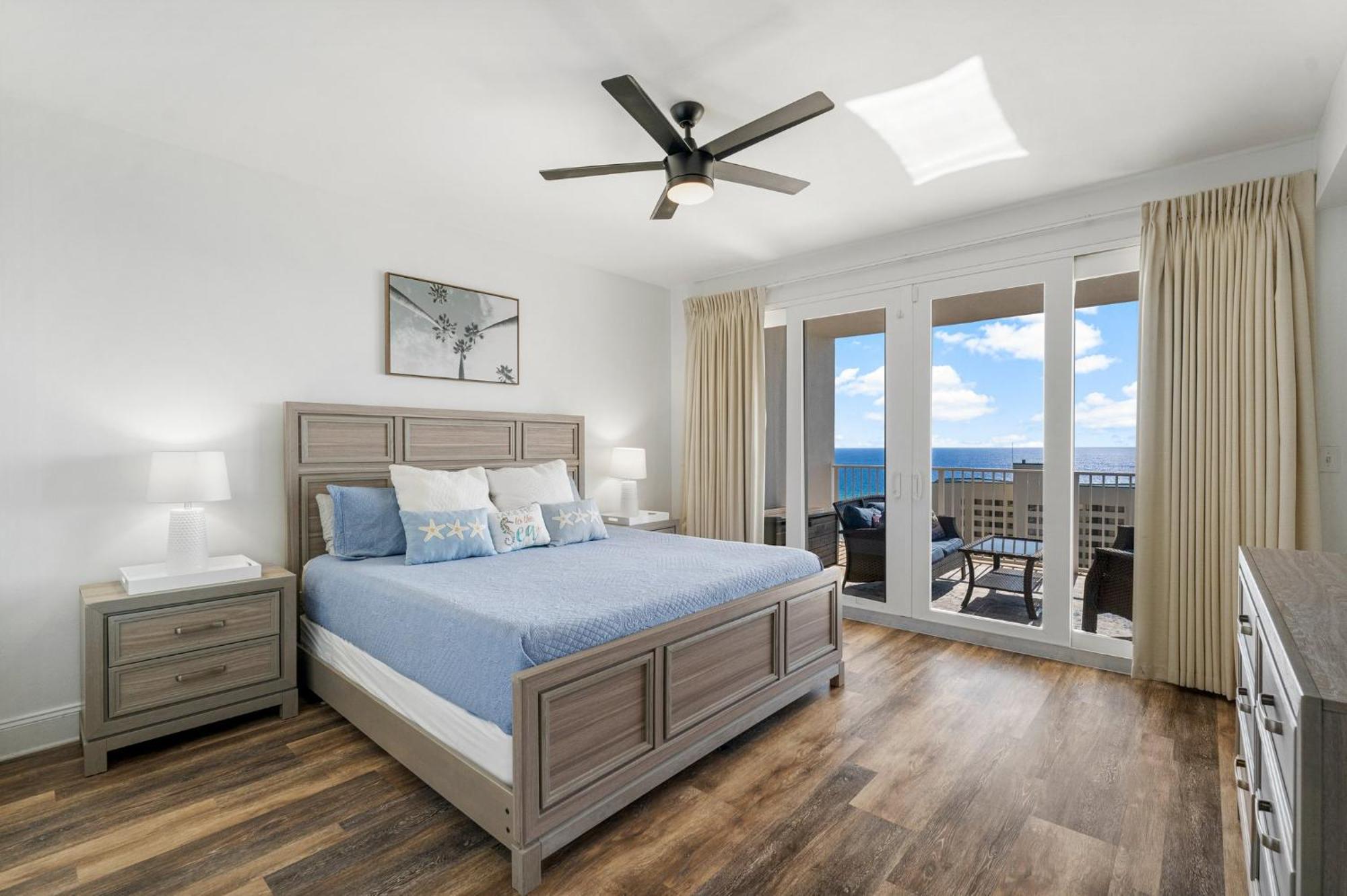 Apartment Luxury 4bd 3ba Ocean View Condo! Free Chairs & Umbrella Service!