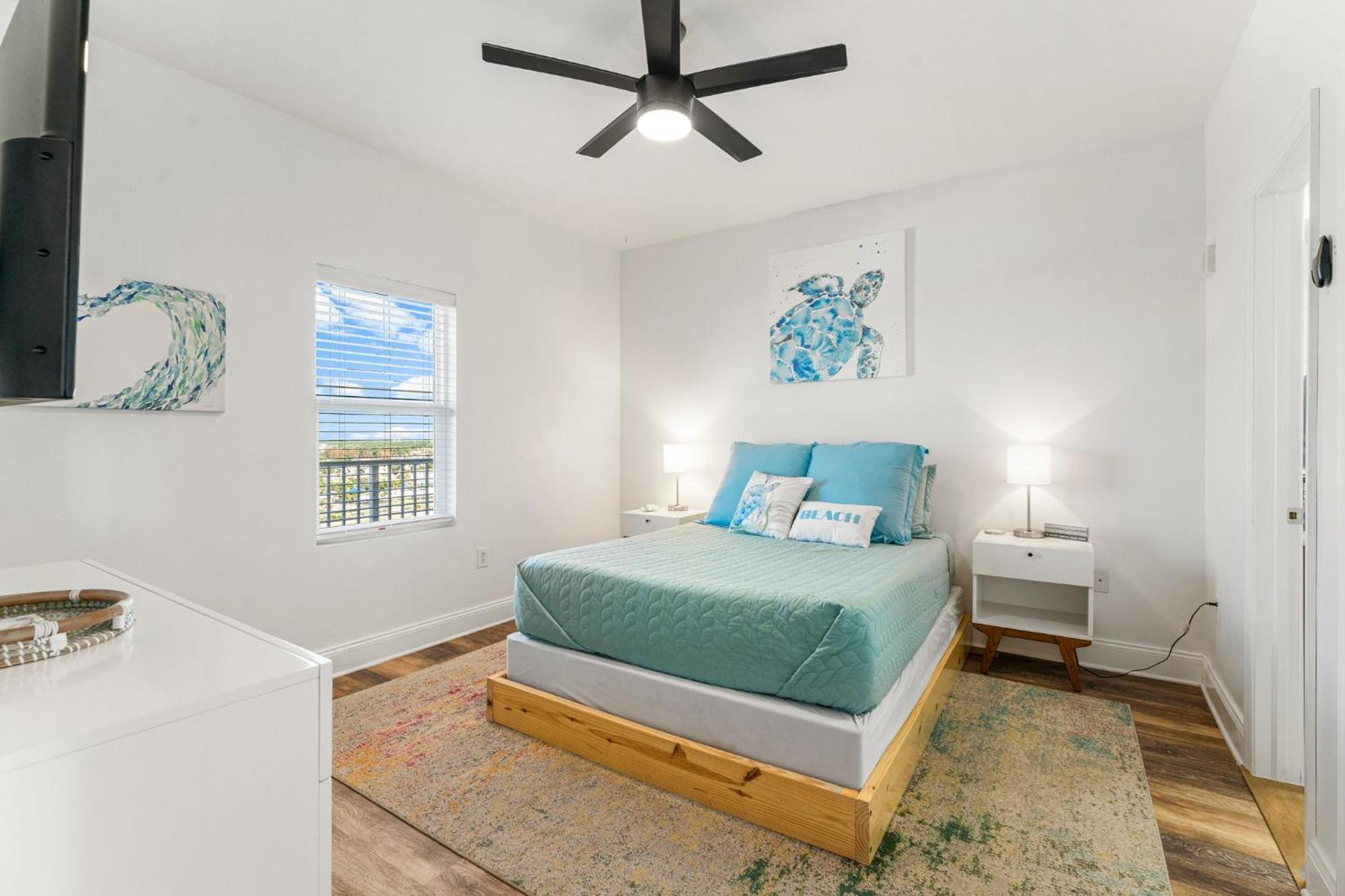 Luxury 4bd 3ba Ocean View Condo! Free Chairs & Umbrella Service!